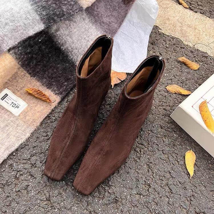 

Leather matte Korean version thin boots short boots women s 2025 new autumn and winter after zipper flat bottom small square head short boots 40 кофейный