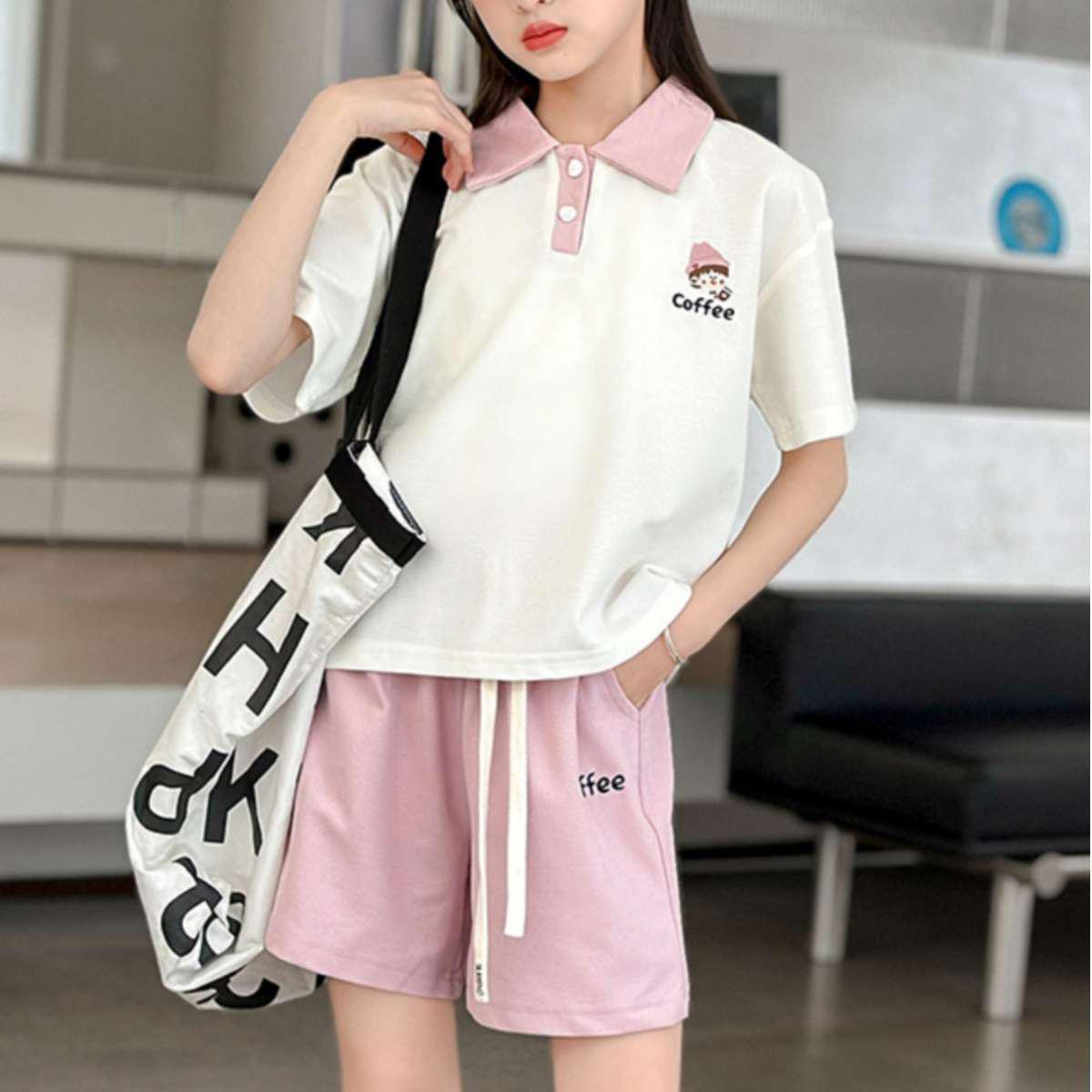 

Комплект из двух предметов: поло и шорты в академическом стиле для девочек 140