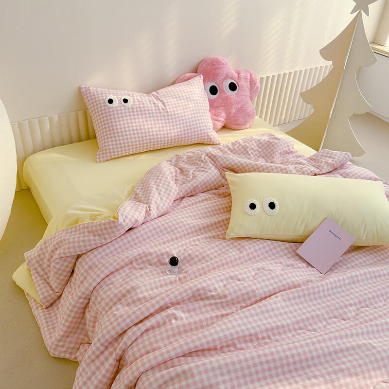 OIMG Summer Quilt Four-Piece Set