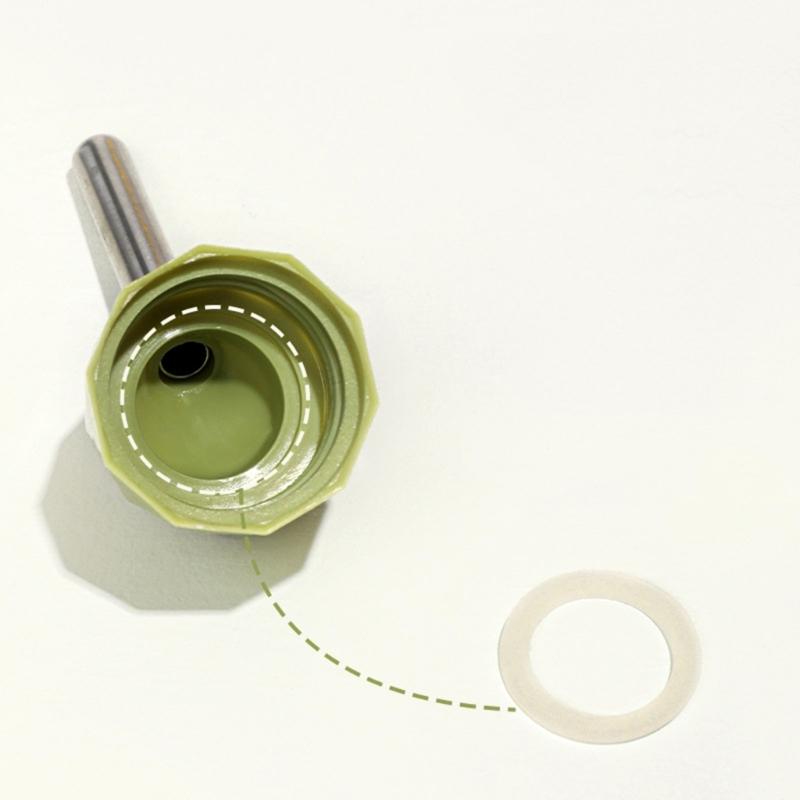 No Drip Small Animal Water Bottle for Bunny/Ferrets/Hamster/Guinea Pigs/Rabbit/Squirrel Easy To Fix for Cage 80ml/125ml