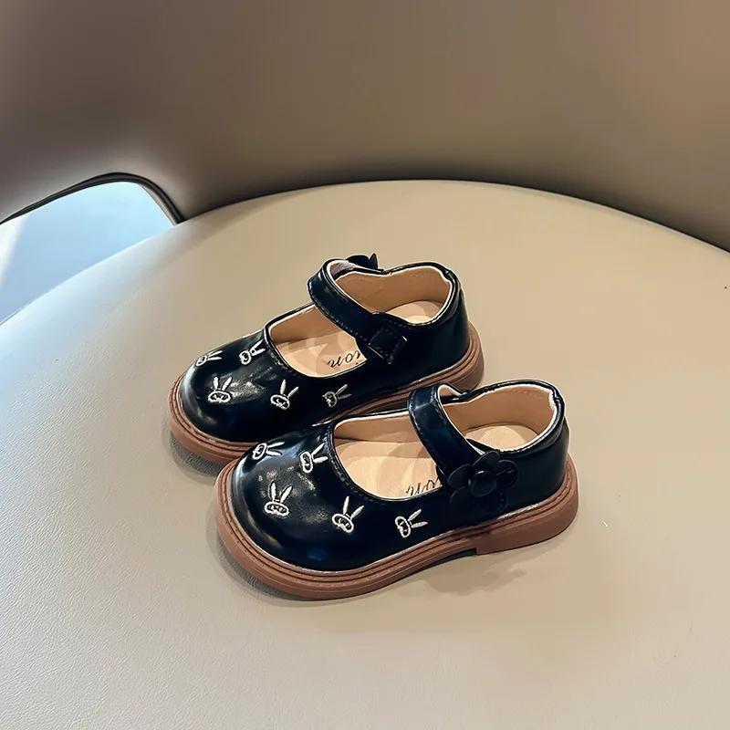 Girls Shoe Soft Sole School Shoes for Children Fashion Leather Shoes Designer Kid Princess Shoes Sneakers Chaussure Enfant Fille