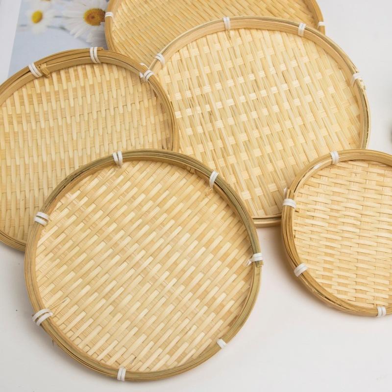 Hand-Woven Natural Bamboo Trays And Winnowing Baskets Are Suitable For Storing And Holding Food And For Home Decoration