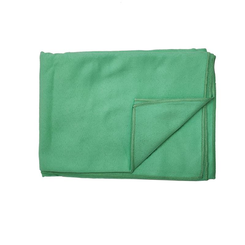 Travel - Friendly Beach Towels: Solid Hue, Fast - Drying, Ideal for Backpackers, Hikers & Year - Round Outdoor Enthusiasts