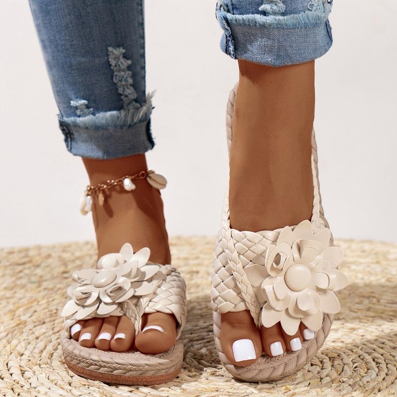 Large size flower toe women's cool slippers summer new hollow woven beach slippers
