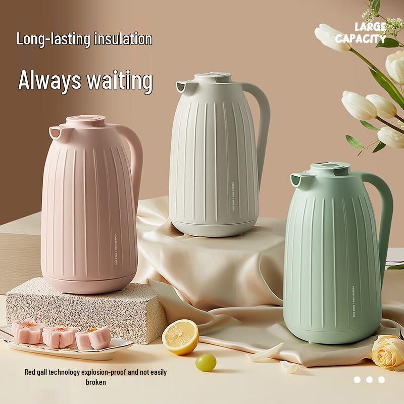 Chui Da Huang 1.5L Insulated Glass Carafe