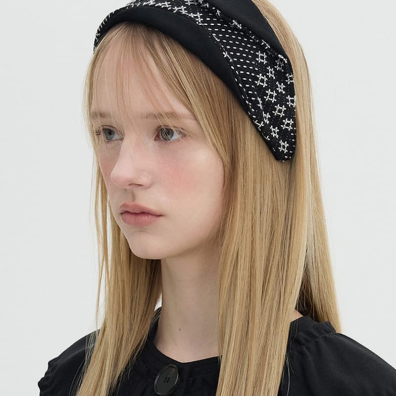 Brown Hat Folding Fascinator - Noir