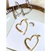Stylish Heart Shaped Earrings Alloy Material Ear Studs Heart Ear Pendant Trendy Dangle Earring for Fashion Forward Women