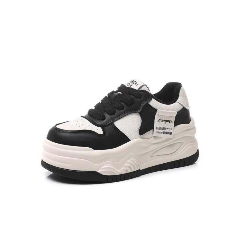 Niche Thick Baseplate Shoes Women's Spring New Versatile Height Increase Panda White Shoes