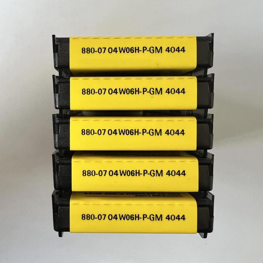 Original Sandvik / 880-0704W06H-P-GM 4044 / CNC lathe carbide blade 10 PCS