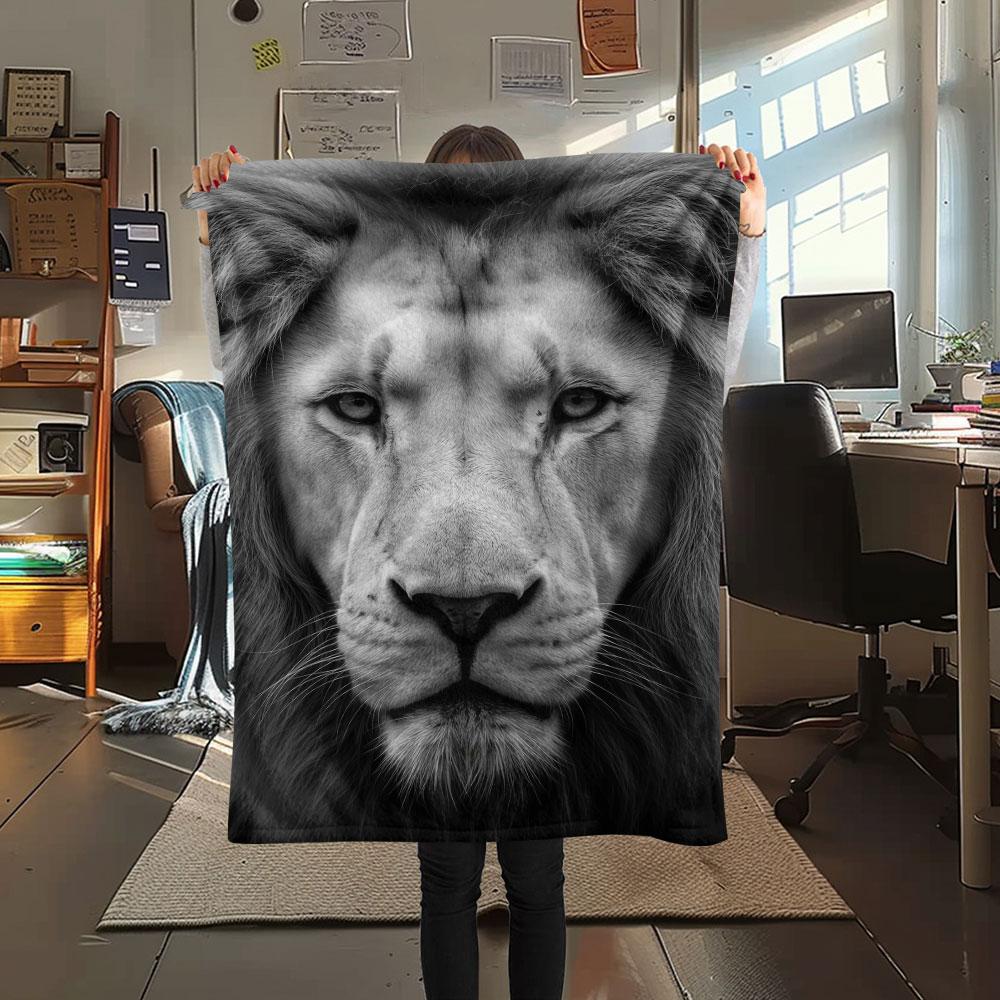 

1Pc BigFive Print Flannel Blanket, High quality Comfortable for All Seasons, Home Decor, Warmth and Comfort, Perfect for Christmas Gifts 80cm x 120cm