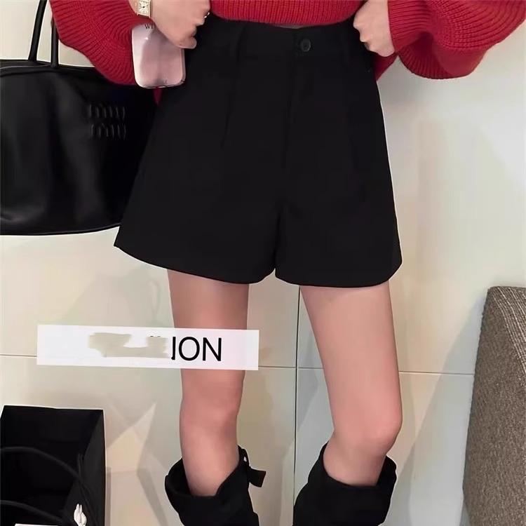 Plus Size Women's Black Wool Wide-Leg High-Waisted A-Line Shorts for Fall/Winter