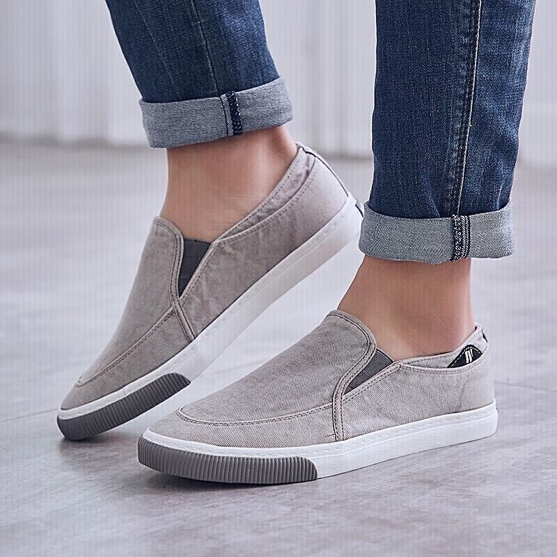

Warrior Men s Slip-on Canvas Casual Shoes WXY-966 44