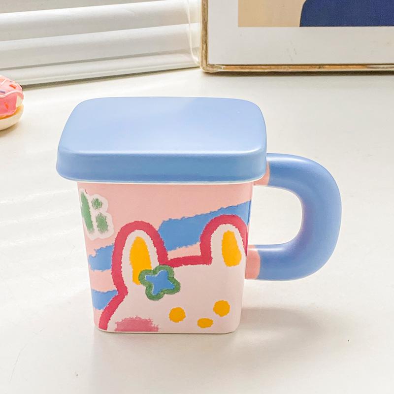 Mug Girl with Lid Spoon High Value Ceramic Cup Cute Couple Breakfast Coffee Cup Office Drinking Cup