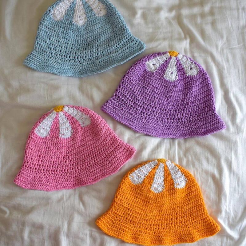 

Соломенная шляпа с цветочным кружевом и солнцезащитным кантом, свежая и универсальная, соломенная шляпа со шнуровкой в одном стиле для детей и взрослых