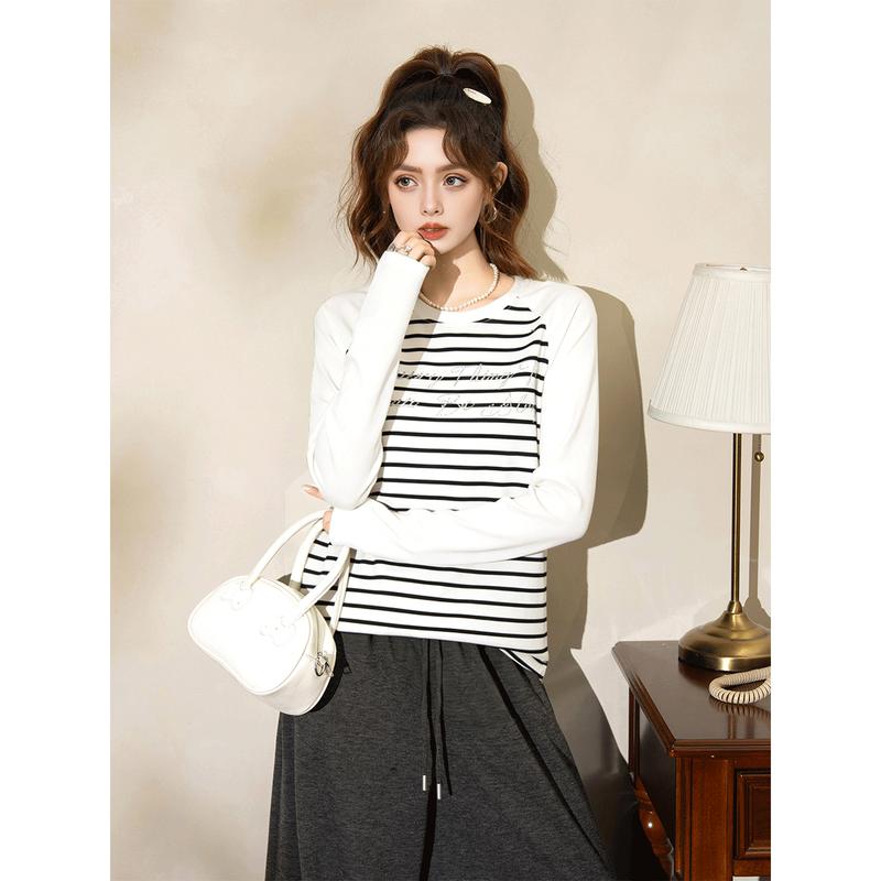 Women s Striped Raglan Sleeve T-Shirt M