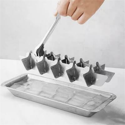 Effizienter Edelstahl-Eiswürfelbereiter mit Schnellgefrierfunktion