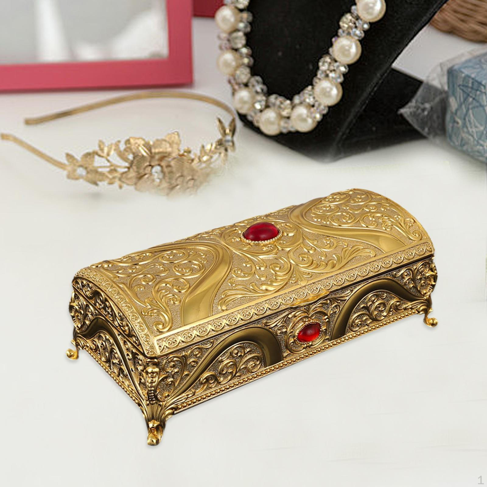 

Декоративная металлическая шкатулка для хранения браслетов и сережек Gold