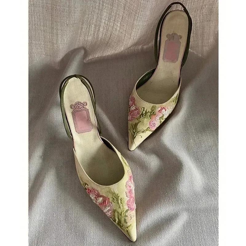 Sandale cu toc înalt brodate Femei Sandale elegante slingback Vară 2025 Pantofi cu vârf ascuțit Pantofi de rochie Femei Zapatos De Mujer