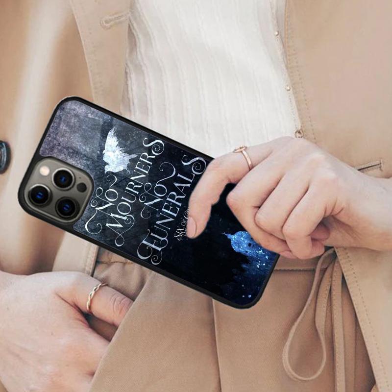 

Six Of Crows Bumper Magnetic Phone Case For APPLE iPhone 17 Air 16 14 13 12 Pro Max 15 Plus Wireless Charge With MagSafe Cover iPhone 14