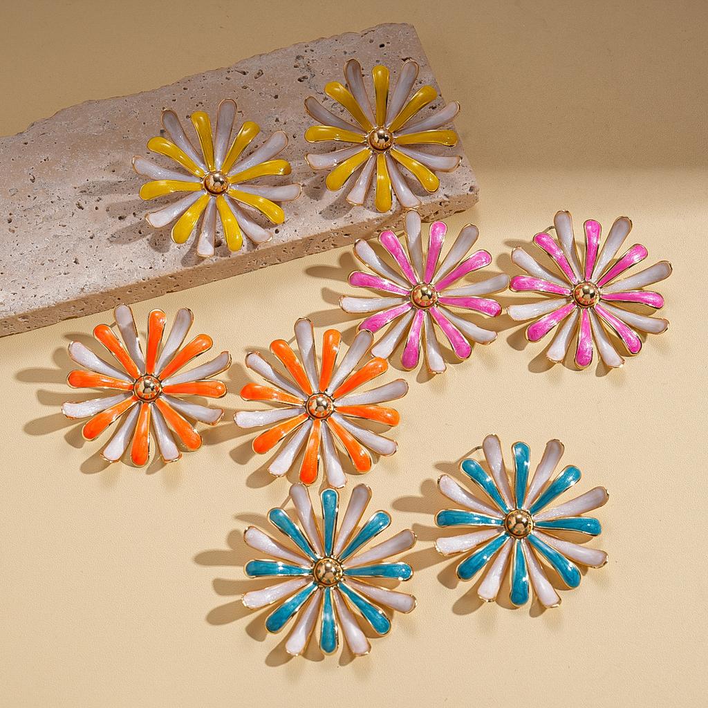 Oil drop flower petals steel needle stud earrings sweet earrings earrings