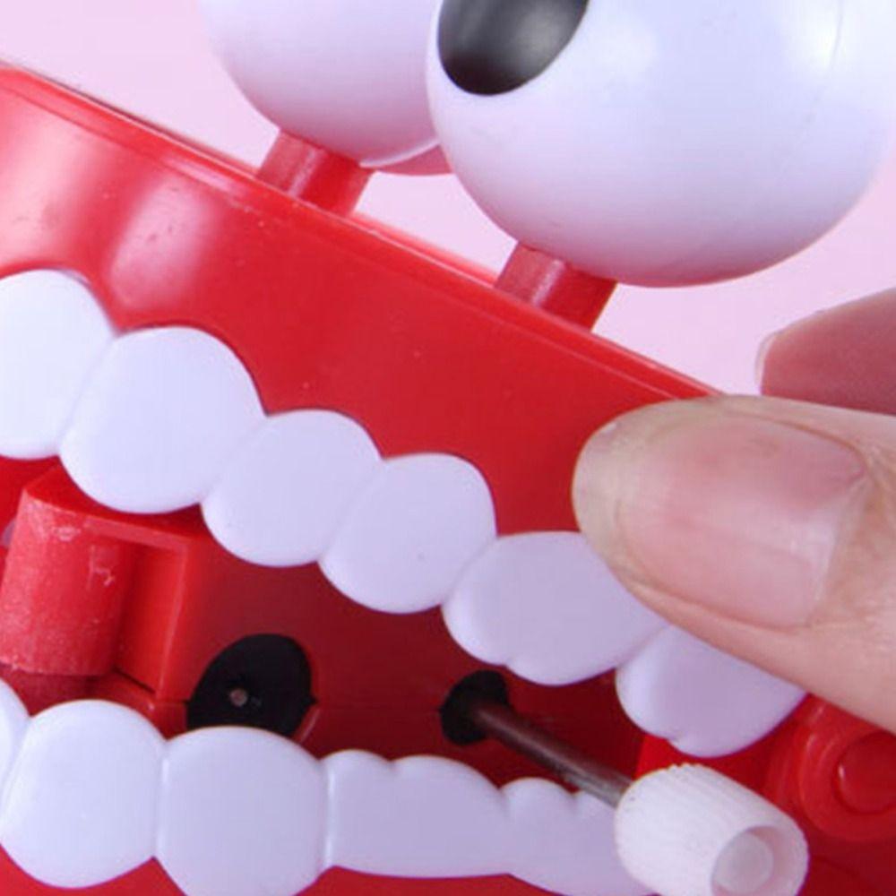 Clockwork Toy Wind Up-Funny Big Teeth Clockwork Teeth Walking Teeth Toy Jump Teeth Clockwork Toy