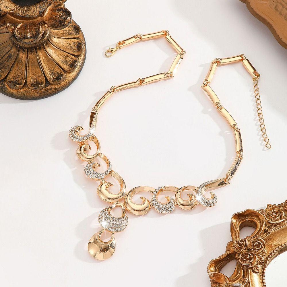 Rhinestone Inlaid Necklace Earrings Set Wavy Shape Women Jewelry Set  Banquet Party