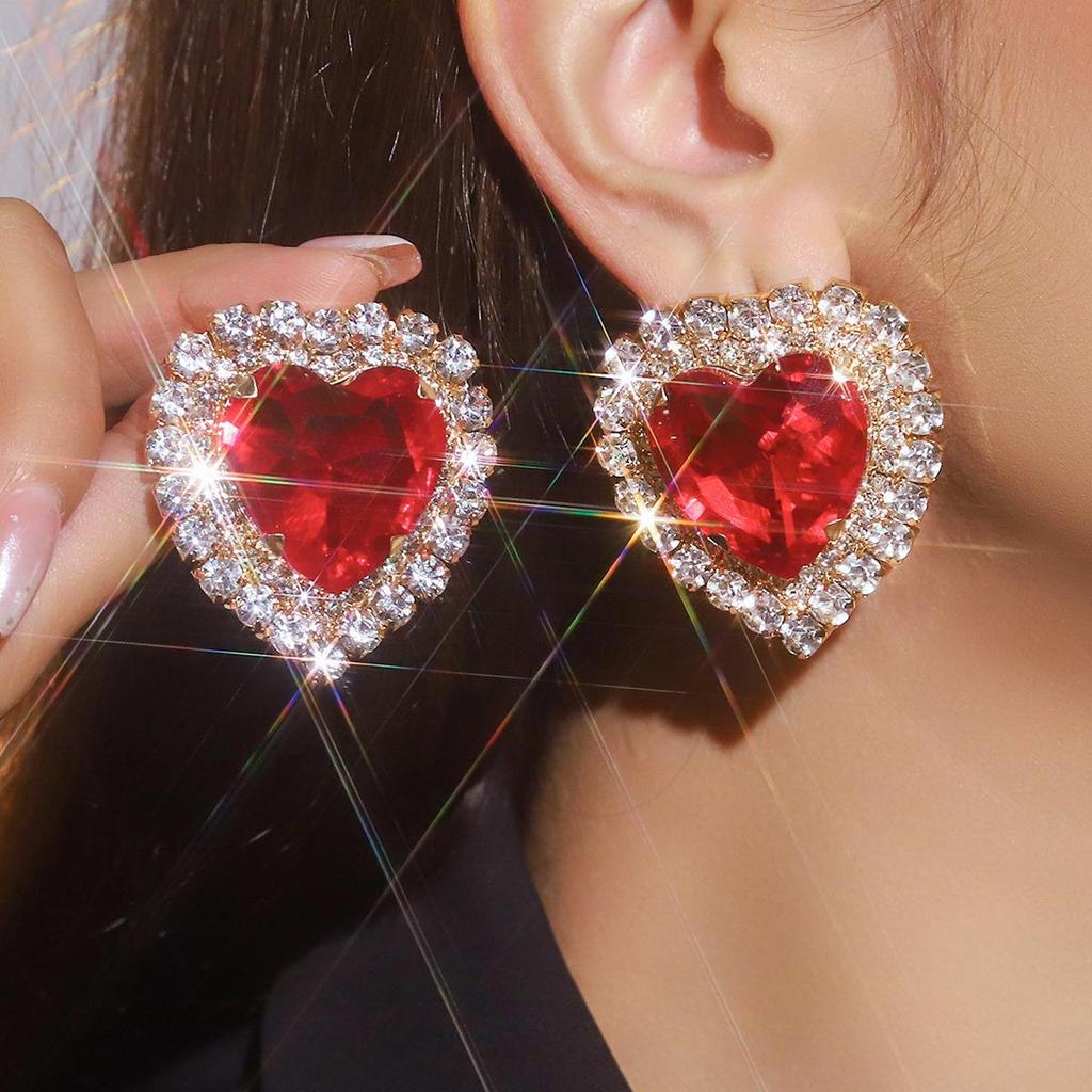 Exaggerated Geometric Heart Crystal Stud Earrings: Pink, Green, Black - Versatile Evening Ear Accessories