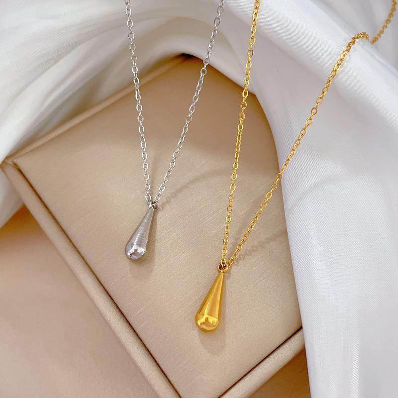 Collar de Cadena Clavicular Femenina Minimalista con Personalidad Gota Feng Shui Frío Horno de Viento Oro Real