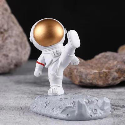 Statue Sculpture Porte-Téléphone Portable Astronaute Spationaute en Résine Support Figurine Ornements Bureau
