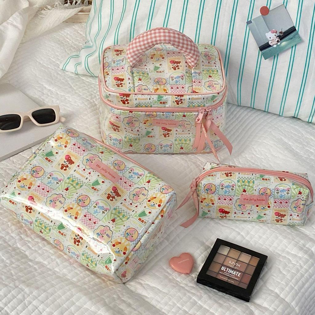 Women's Polka Dot Makeup Bag: Large Capacity, Portable, Girlish Cartoon Design