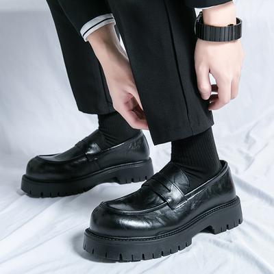 Scarpe Casual da Uomo Italiane slip on Moda Fondo Spesso Scarpe Formali Uomo Mocassini di Lusso da Vestito outdoor Mocassini Scarpe da Lavoro uomo