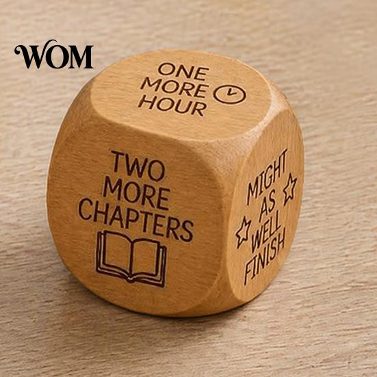 Interactive Reading Dice Wooden Decision Dice, 6-Sided Wood Engraved Quotes Prompt, Natural Bookish Daily Habit Tool Charm, Fun Companion Book