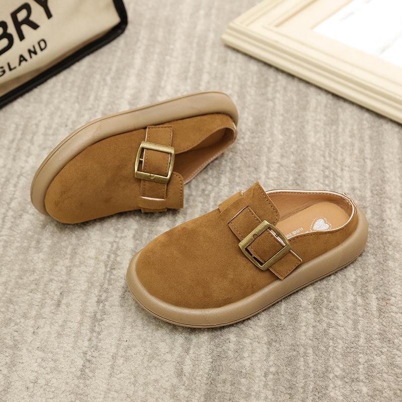 2024 Novos chinelos infantis Home Soft Bottom Girls Versátil Slip-on Sapatos Moda Casual Crianças Mules Chinelos Simples Bico redondo