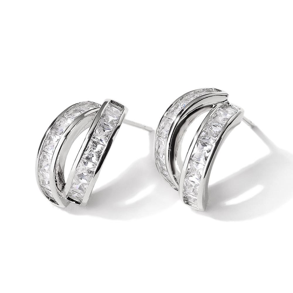 

Летний стиль Корейский дизайн Циркониевые серьги с асимметричным расположением - Высококачественная бижутерия для женщин