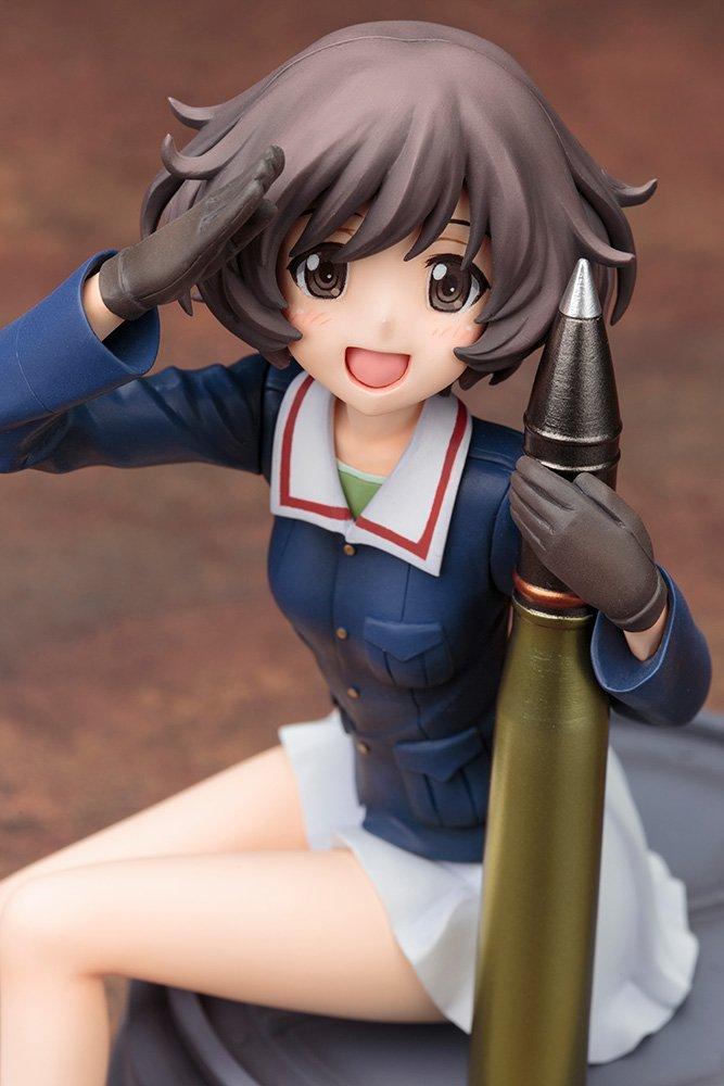 Kotobukiya Girls Panzer Yukari Akiyama Scale PVC Painted Finished Figure & 1/8