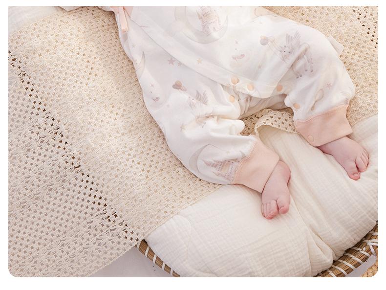 Unisex Cotton Butterfly Long Sleeve Baby Bodysuit – Spring & Autumn