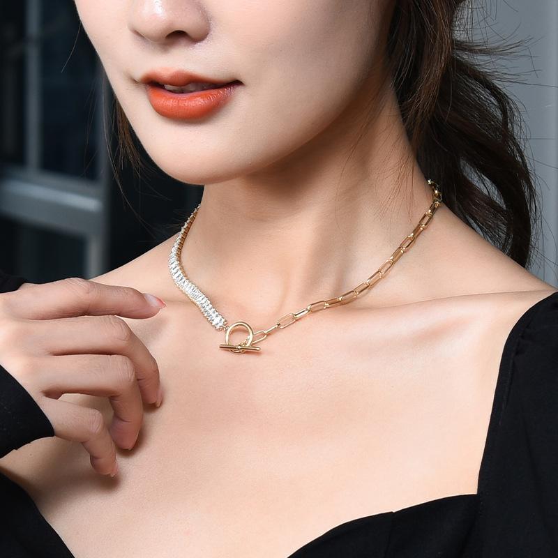 Steel Titanium Unique Choker Necklace With Dazzling Zirconia For Occasions Fashionable