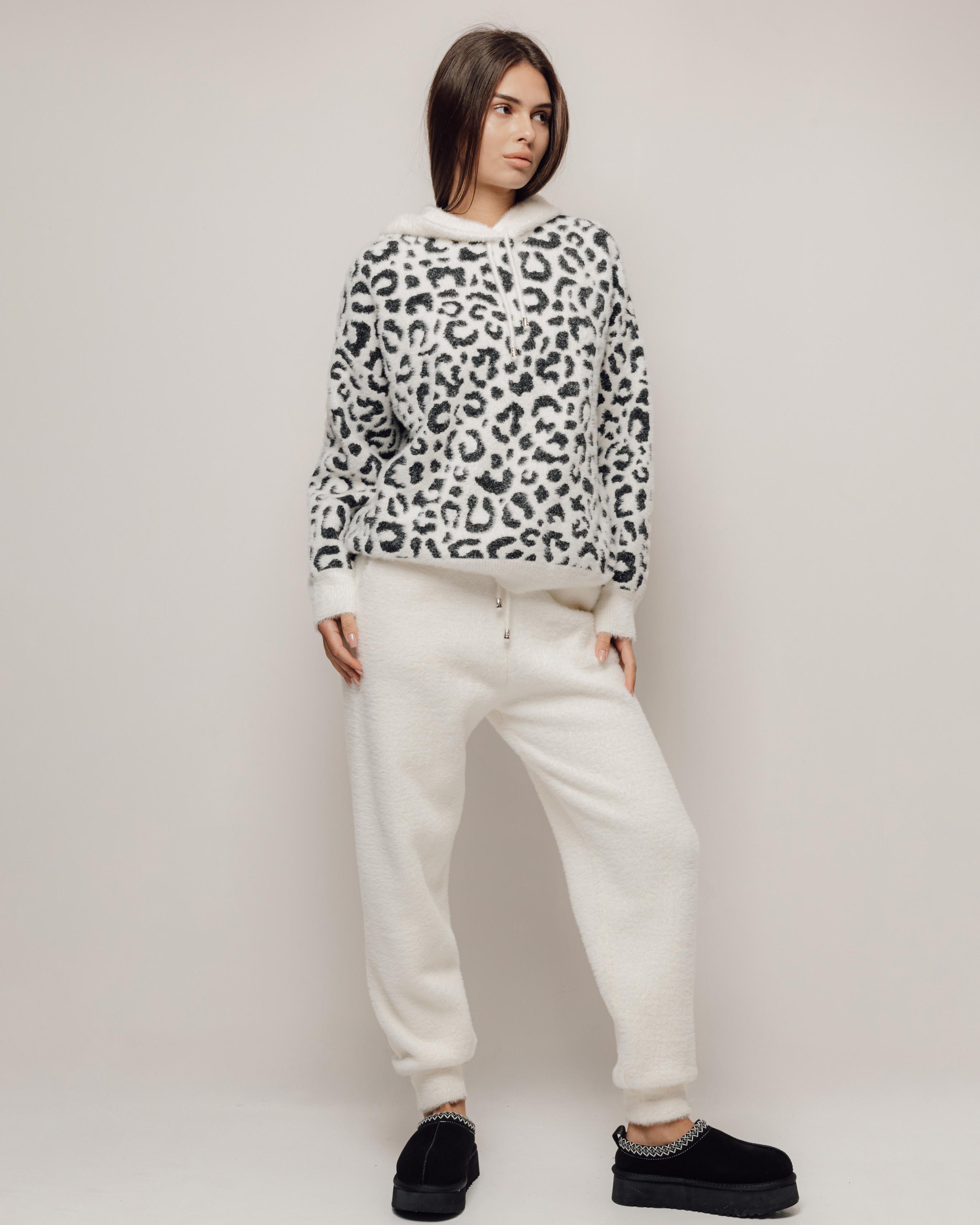 

Women s leopard suit 30111 white jacket pants 1 чорний