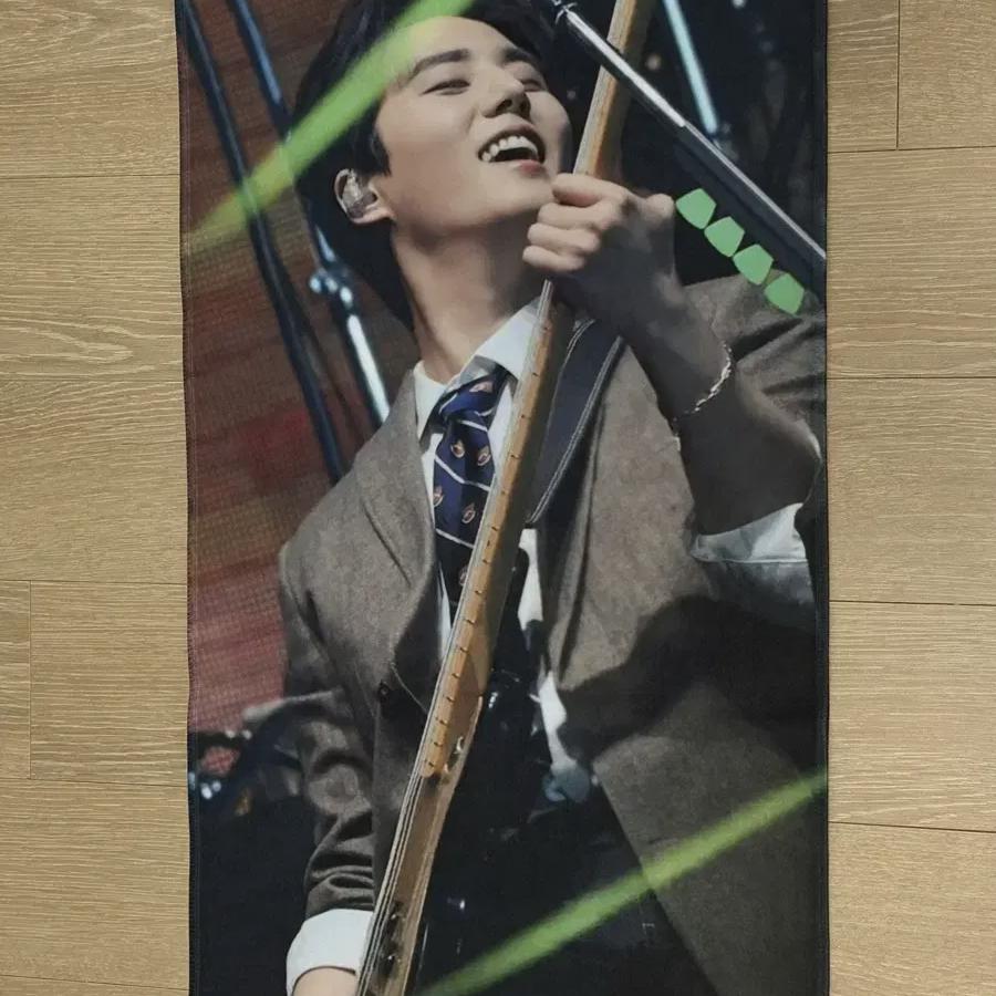 

Слоган Day6 Young K