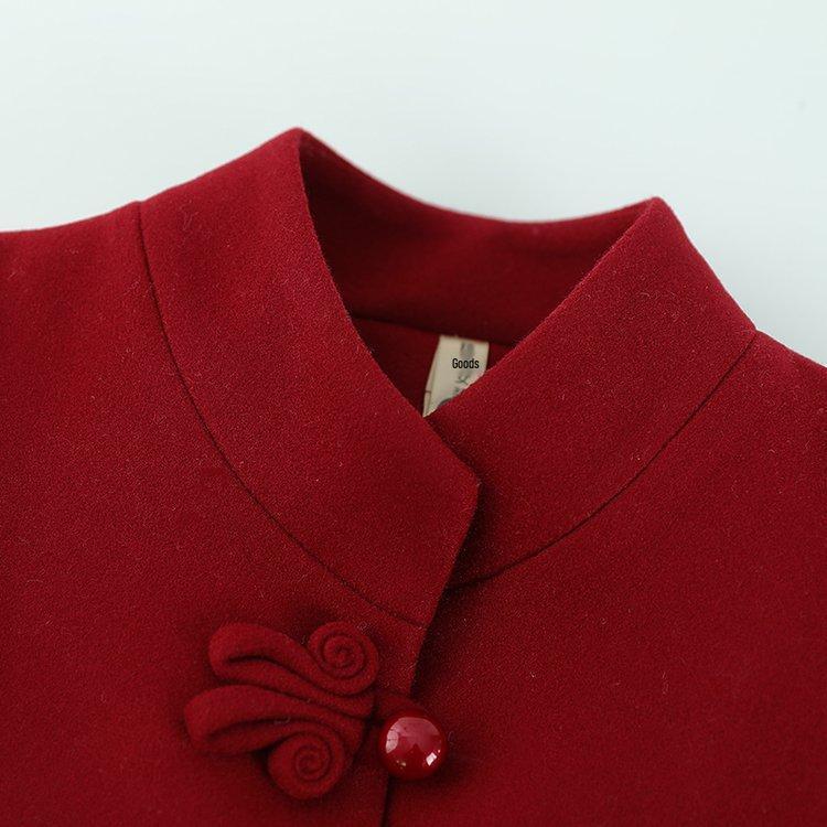 Elderly Women's Spring Wool Coat: Loose Tang Suit Jacket for Mom, Mother-in-law, or Wife - Perfect for Spring & Autumn.