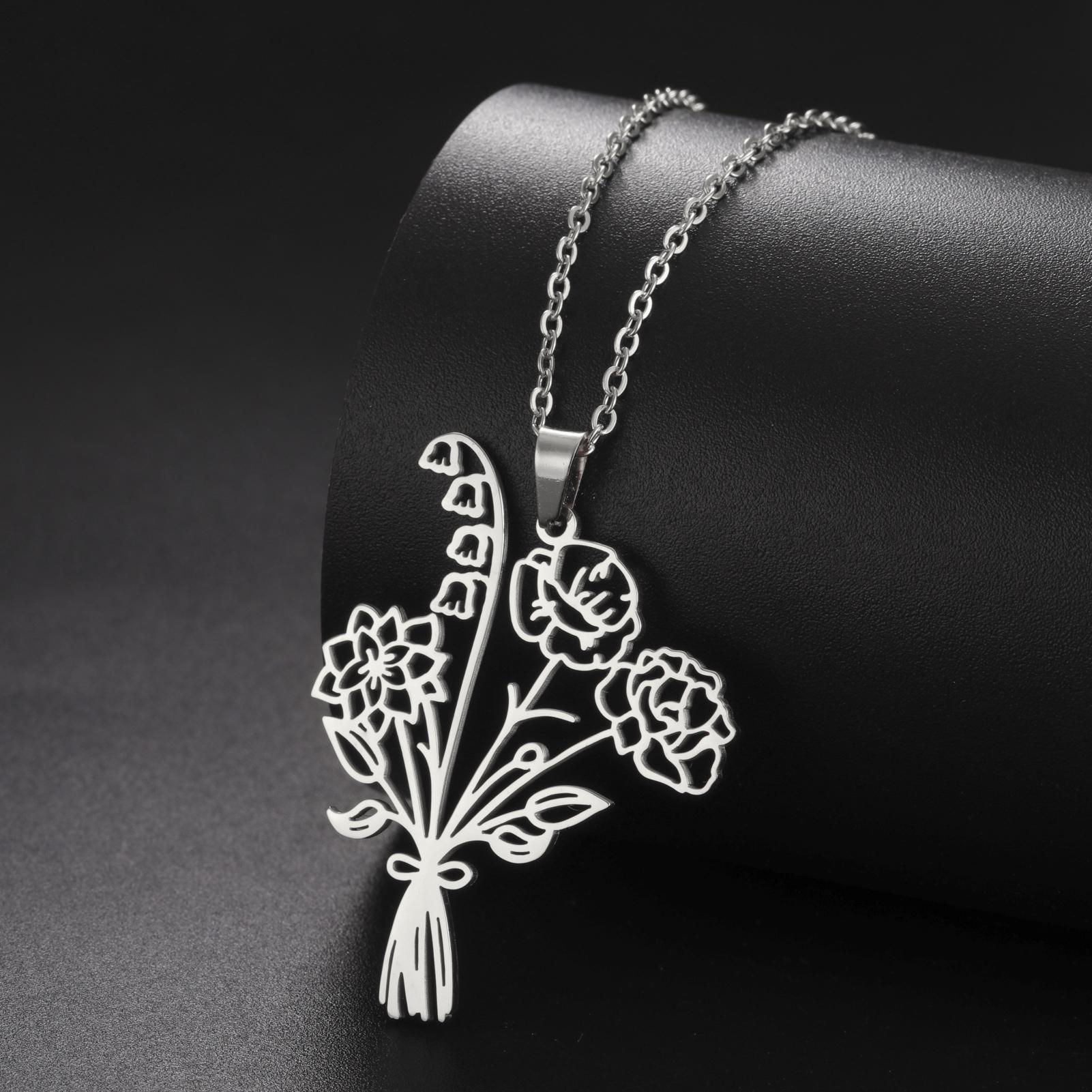 

Custom Birth Month Flower Necklace Women Personalized Birthday Gift 1-5 Bouquet Pendant Trend Stainless Steel Christmas Jewelry 45cm