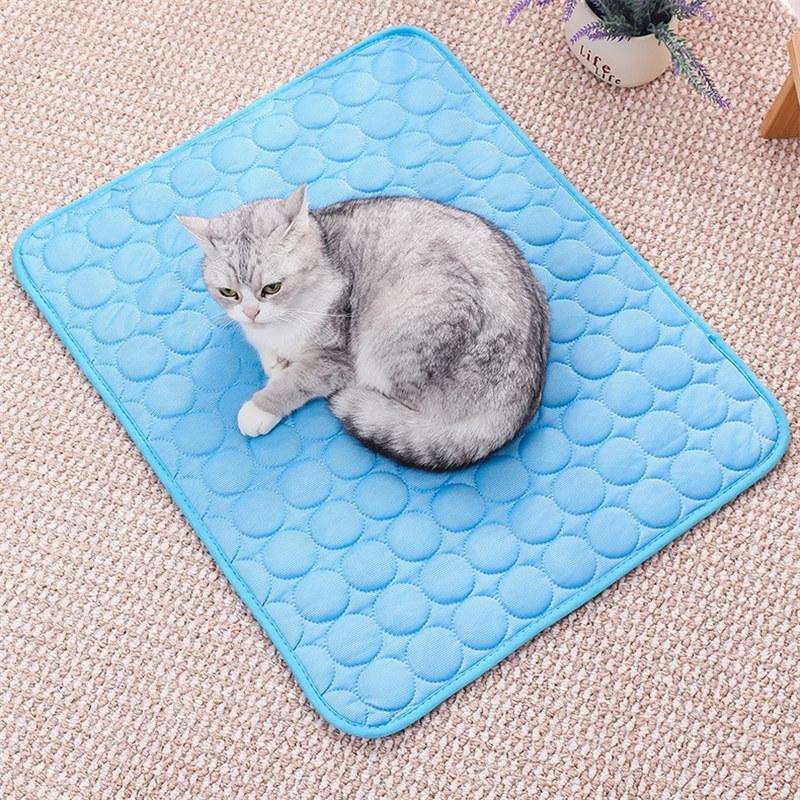 Self Cooling Mat Bed Pet Dog Cat Heat Relief Non-Toxic Summer Bed Pad XS S M L XL XXL Pets Accessories GZW