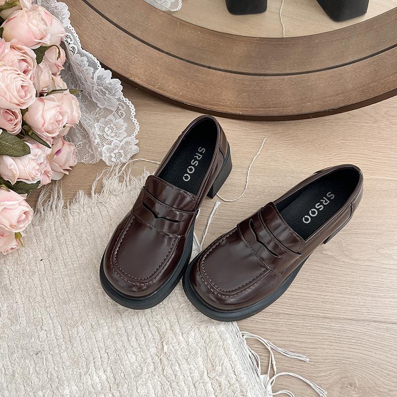 

Коричневые маленькие мужские туфли на толстом каблуке в британском стиле, женские 2025, новые летние, под юбку, ретро лоферы 39 темно-коричневого