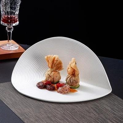 Yaratıcı Düzensiz Seramik Yemek Tabağı Restoran Tatlı Tabağı Atıştırmalık Tabağı Makarna Tabakları Suşi Tabağı Yaratıcı Özel Sofra Takımı