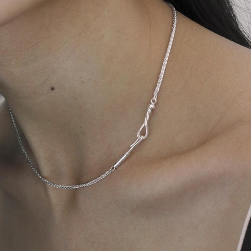 VINOOM simple twist necklace