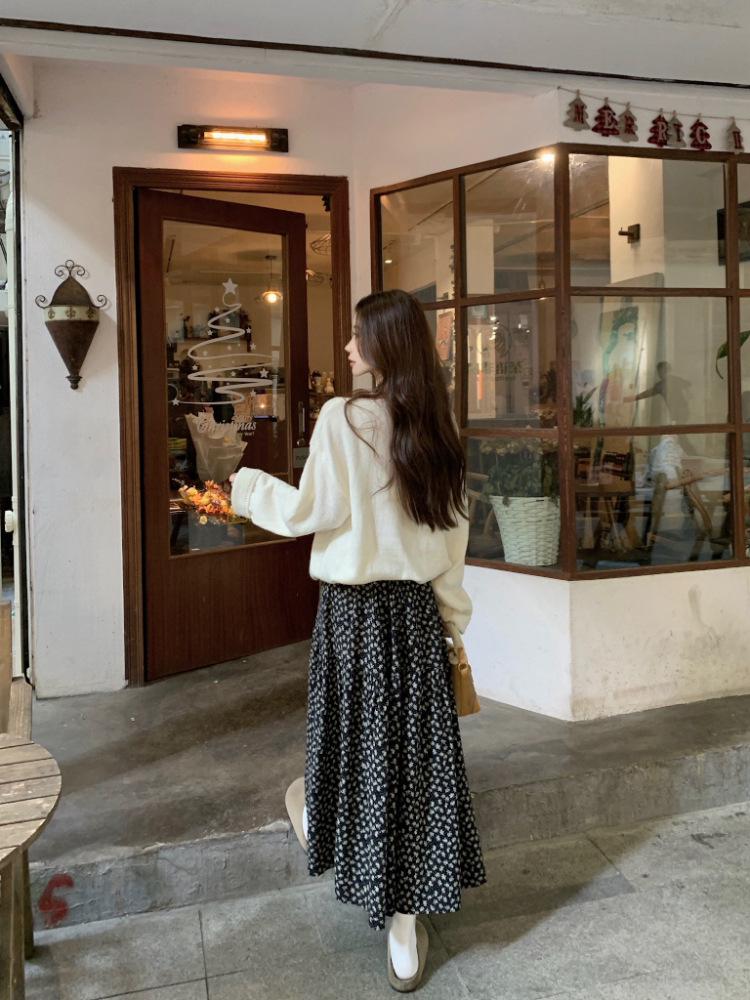 Korean Floral A-Line High-Waisted Skirt for Women