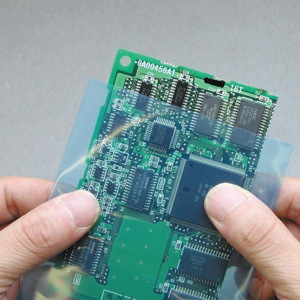 HOZAN ESD Packaging 200 X 250 Mm Pack of for Storing and Packaging Electronic Bags, Anti-Static Bags, Semi-Transparent, Surfactant-Free, Mm, 0.1