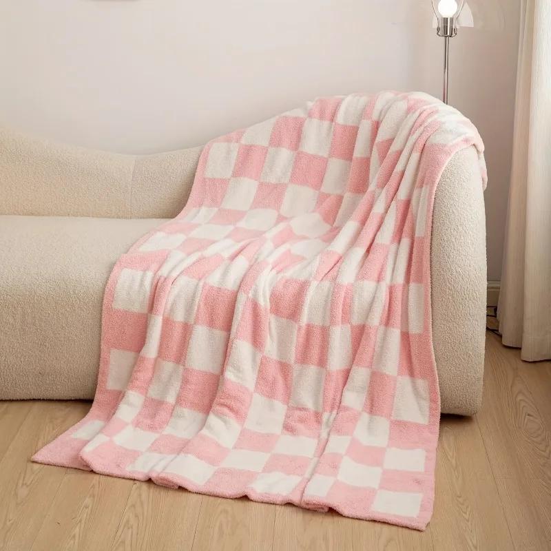 Checkerboard Throw Blanket – Super Soft Warm Plaid for Bed, Sofa, Travel, Camping – All-Season Decorative Home & Outdoor Use