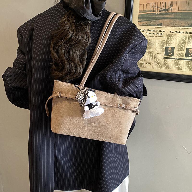 Pu Suede Shoulder Bag For Women With Zipper Closure And Inner Pouch For Daily Use