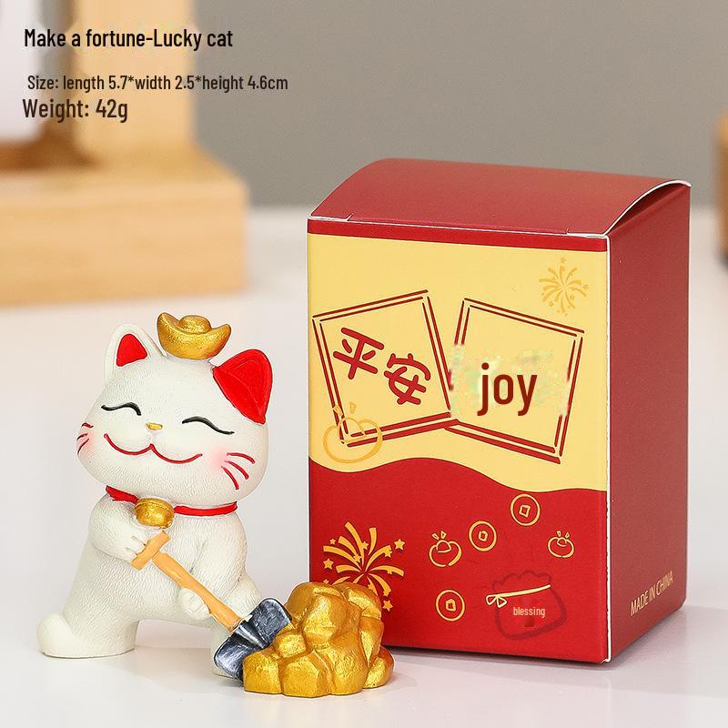 Lucky Cat Resin Desktop Ornament - Cute Cartoon Decoration for Office